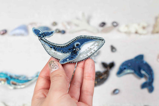 Blue Whale - Readymade Beaded Brooch