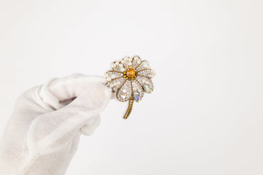 Chamomile Flower - Readymade Beaded Brooch