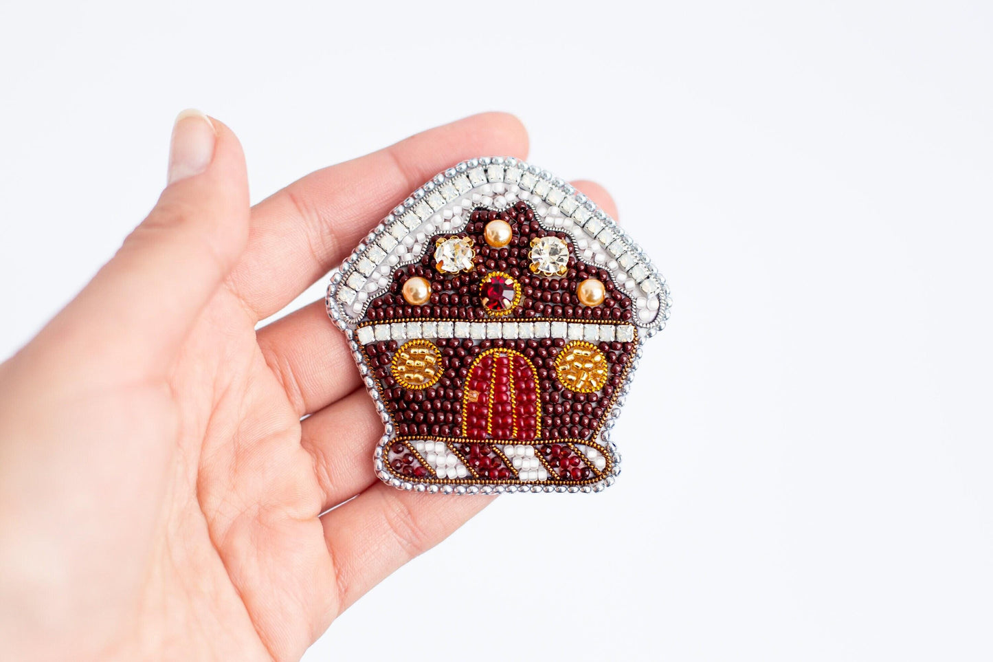 Bead Embroidery Kit - Set of 7 Christmas Brooches, DIY Craft Kits, Xmas Beaded Brooches, Jewelry Making Kits for Adults, Needlework beading