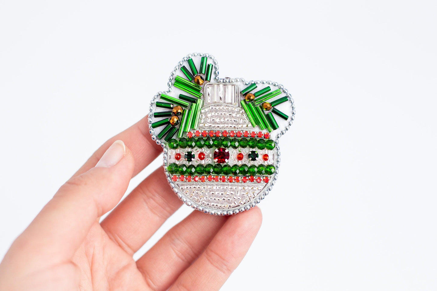 Bead Embroidery Kit - Set of 7 Christmas Brooches, DIY Craft Kits, Xmas Beaded Brooches, Jewelry Making Kits for Adults, Needlework beading