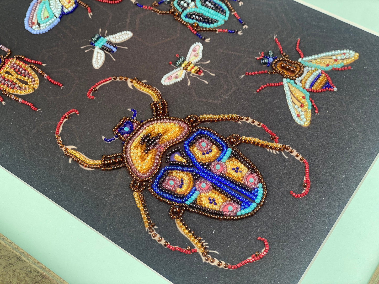 a picture of some bugs on a table