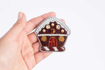 Gingerbread House - Readymade Beaded Brooch