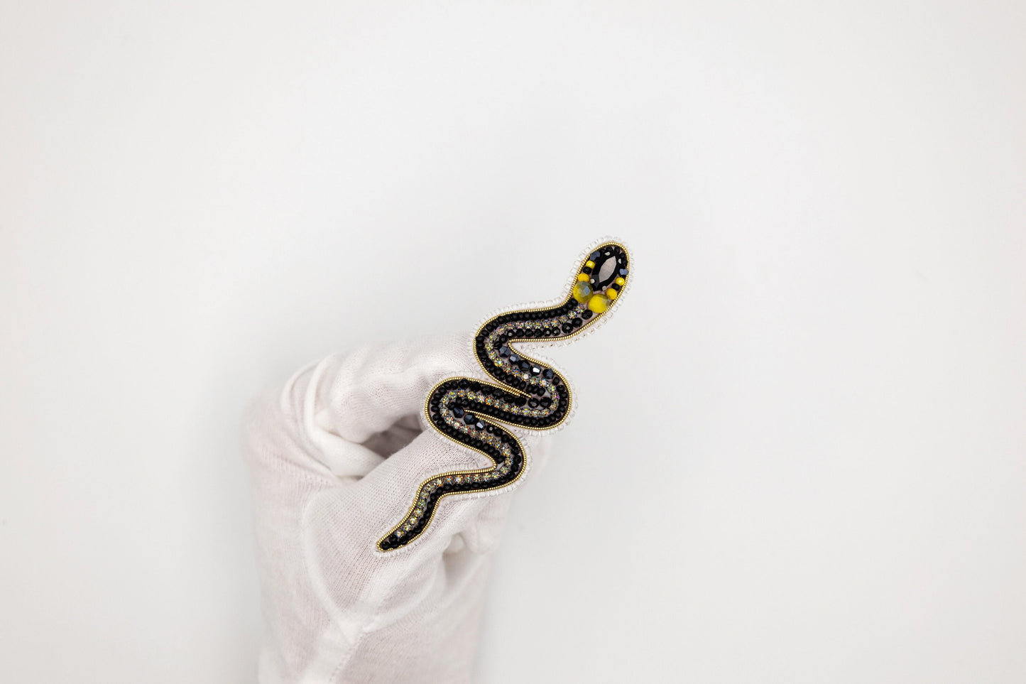 Snake - Readymade Beaded Brooch