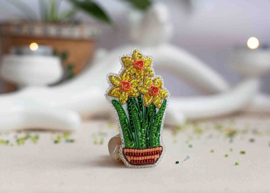 Daffodil Flower - Readymade Beaded Brooch