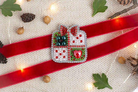 Christmas Gift - Readymade Beaded Brooch