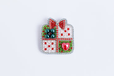 Christmas Gift Box Brooch Beading DIY Kit