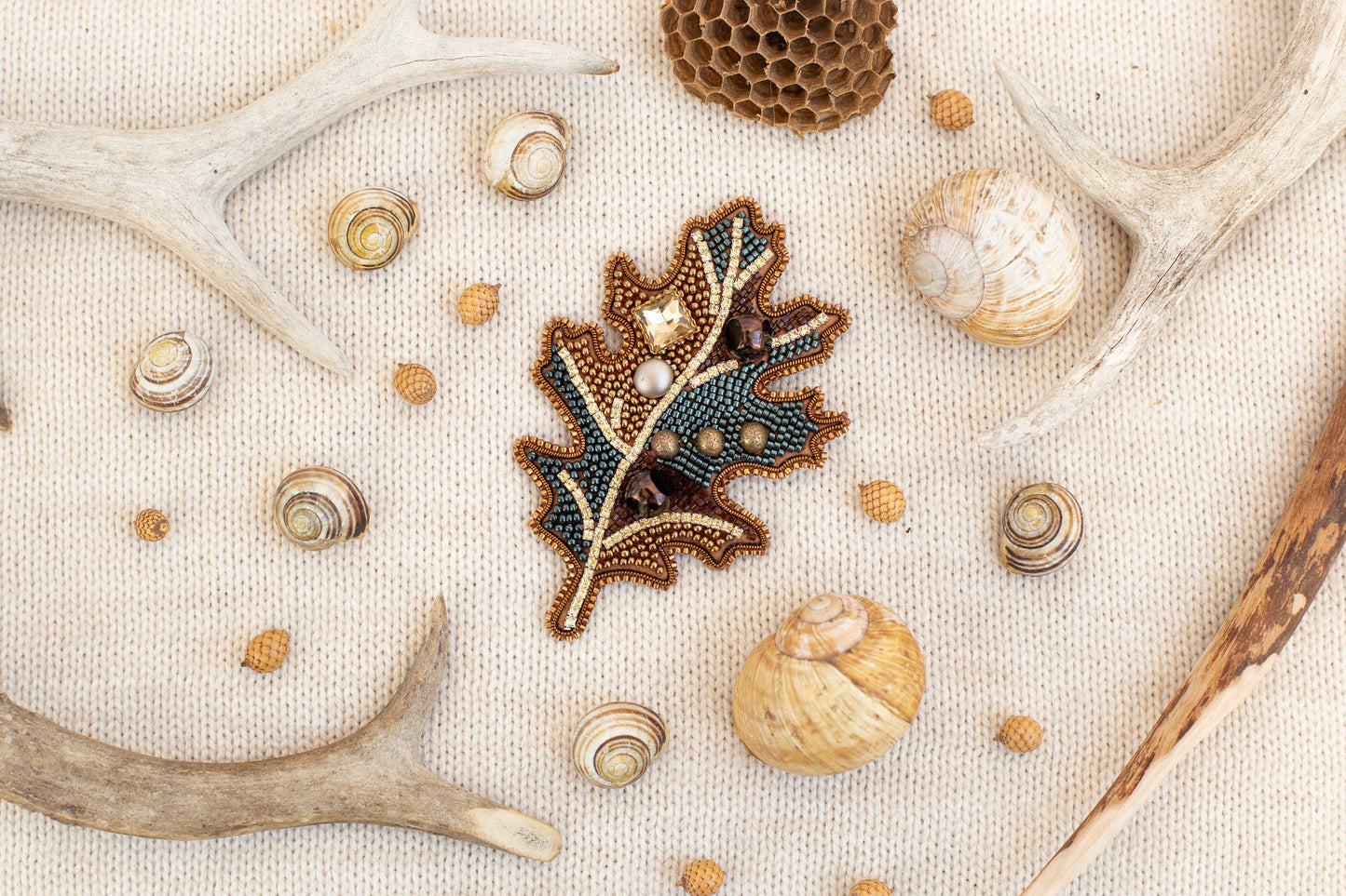 Oak Leaf Bead embroidery kit. Seed Bead Brooch kit. DIY Craft kit. Beading kit. Needlework beading. Handmade Jewelry Making Kit