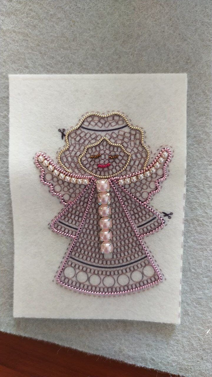 Christmas Angel Bead embroidery kit. Seed Bead Brooch kit. DIY Craft kit. Beadweaving Kit. Needlework beading