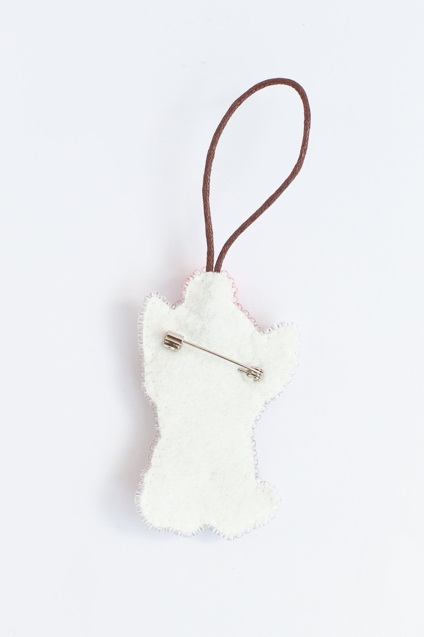 Christmas Bull Terrier Bead embroidery kit. Dog Seed Bead Brooch kit. DIY Craft kit. Beadweaving Kit. Needlework beading