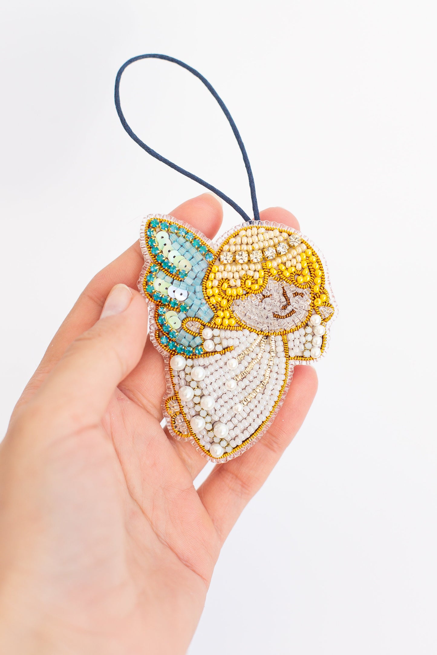 Christmas Angel Bead embroidery kit. Seed Bead Brooch kit. DIY Craft kit. Beadweaving Kit. Needlework beading