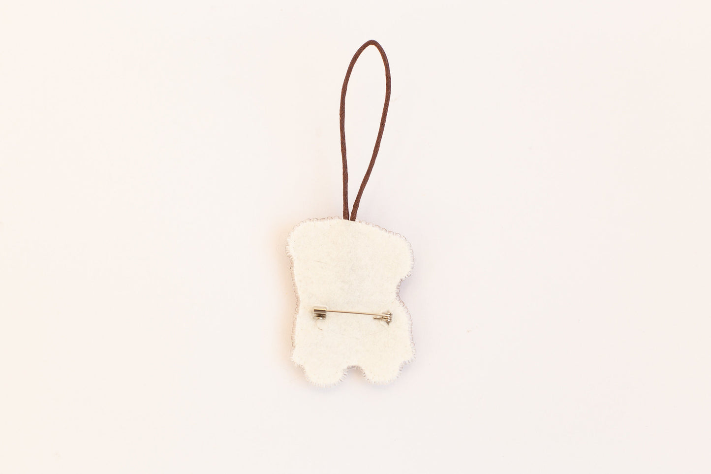 English Bulldog Bead embroidery kit. Seed Bead Brooch kit. DIY Craft kit. Beadweaving Kit. Needlework beading. Handmade Jewelry Making Kit