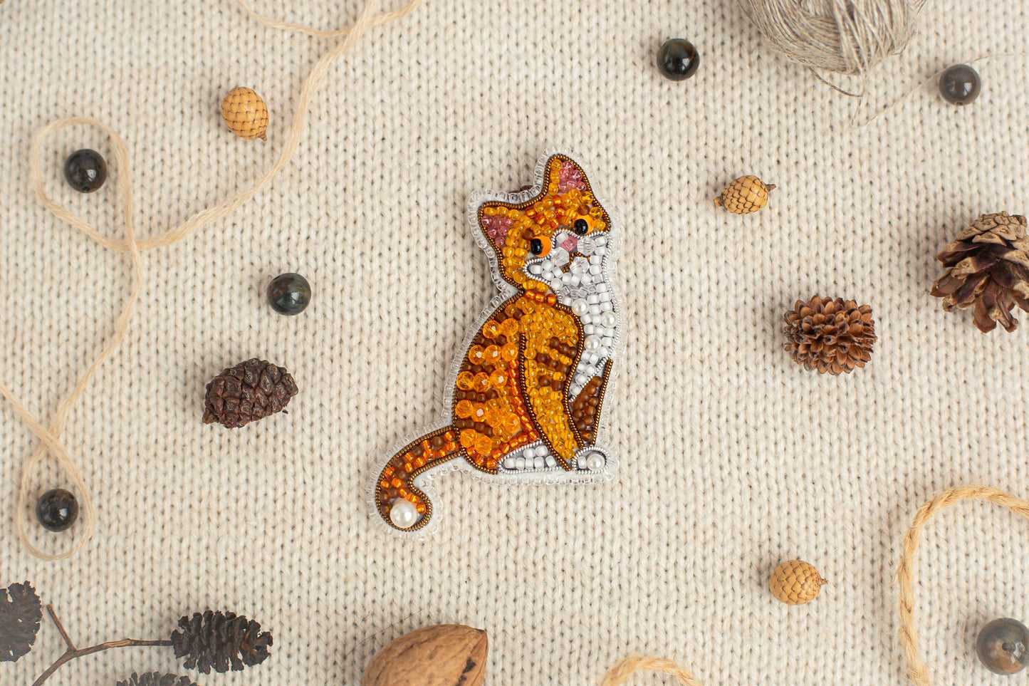 Ginger Cat Bead embroidery kit. Seed Bead Brooch kit. DIY Craft kit. Beadweaving Kit Needlework beading. Handmade Jewelry Making Kit