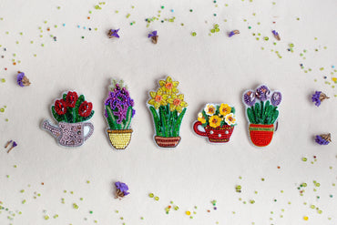 Set of 5 Spring Flowers Brooch Beading DIY Kit