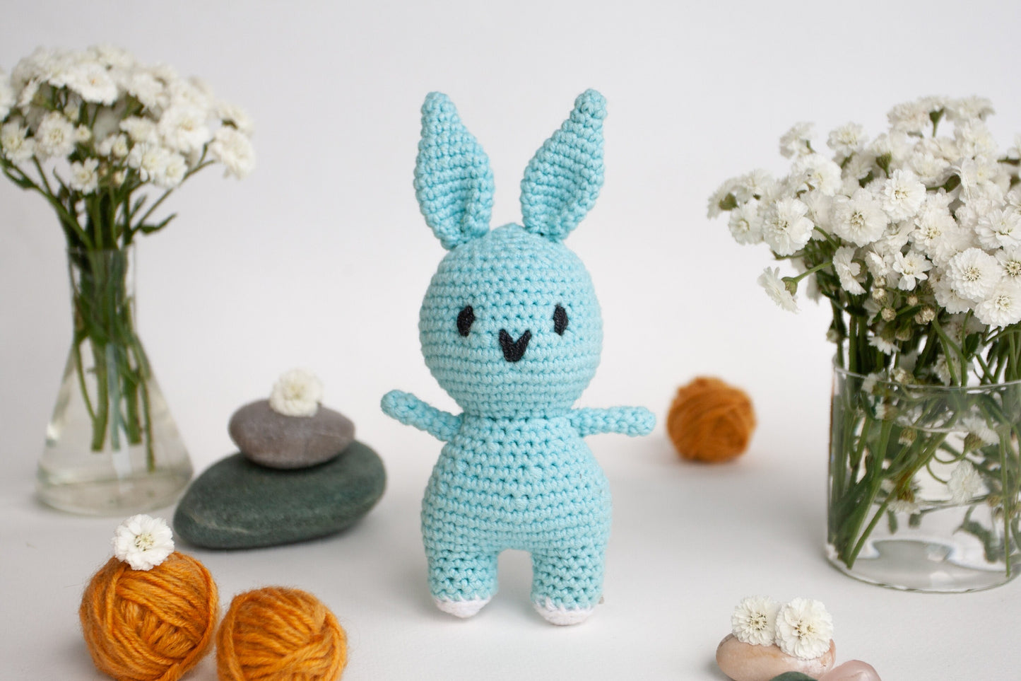 Crochet Kit for Adults Bunny, Beginner Crochet Kit, Animal Amigurumi DIY Craft Kit