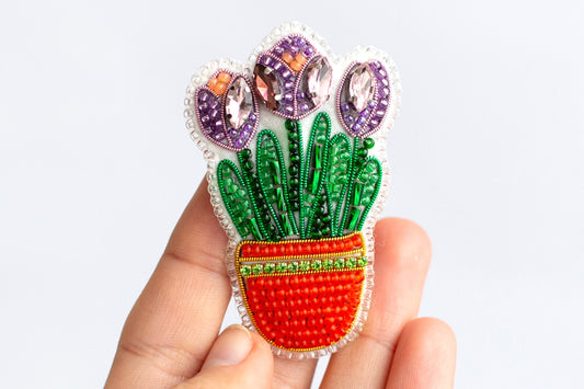 Crocus Bead embroidery kit. Seed Bead Brooch kit. DIY Craft kit. Beadweaving Kit. Needlework beading. Handmade Jewelry Making Kit