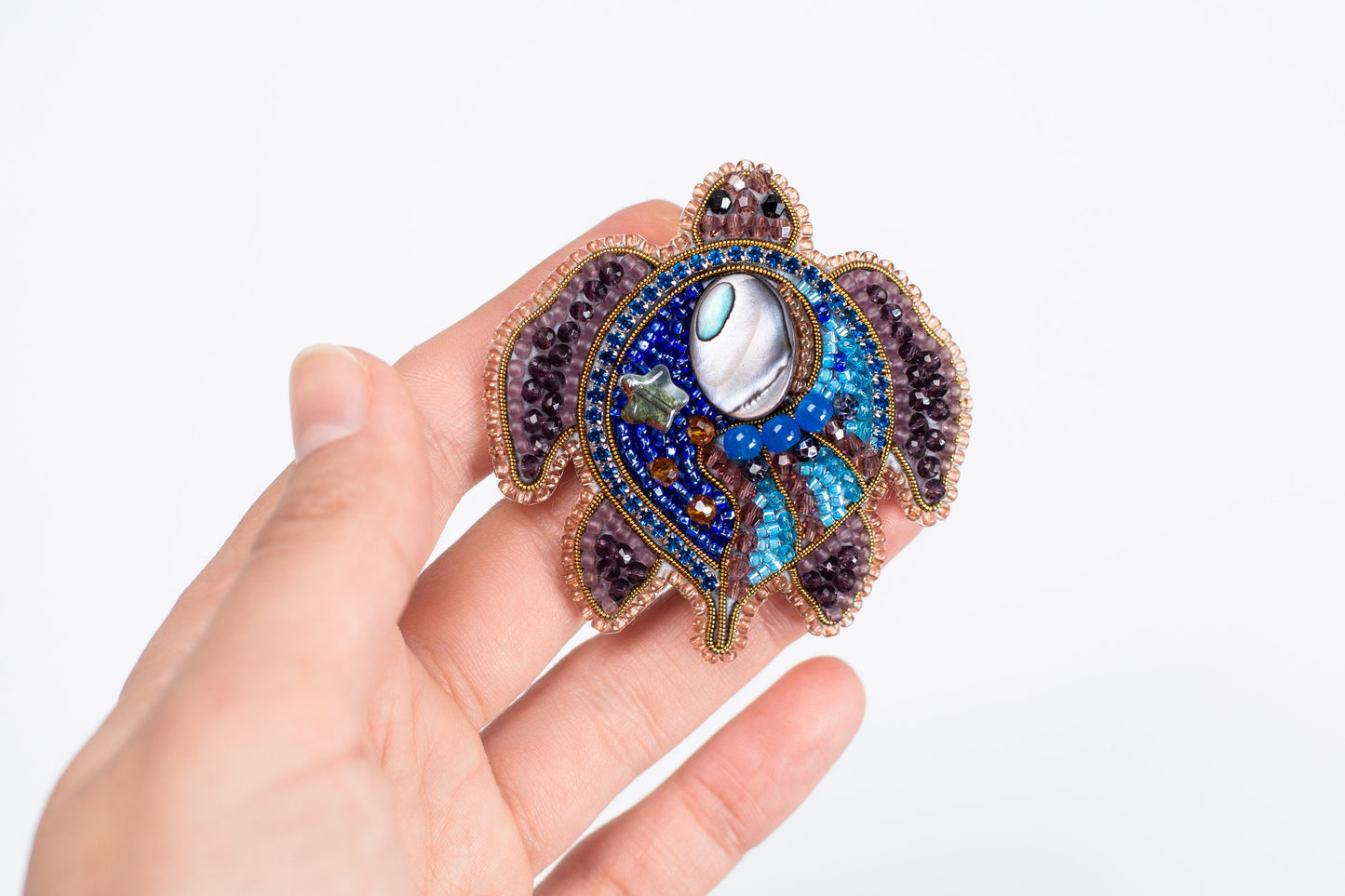 Turtle Bead Embroidery DIY Kit. Beaded Brooch. Seed Bead Brooch kit. DIY Craft kit. Beadweaving Kit. Needlework beading