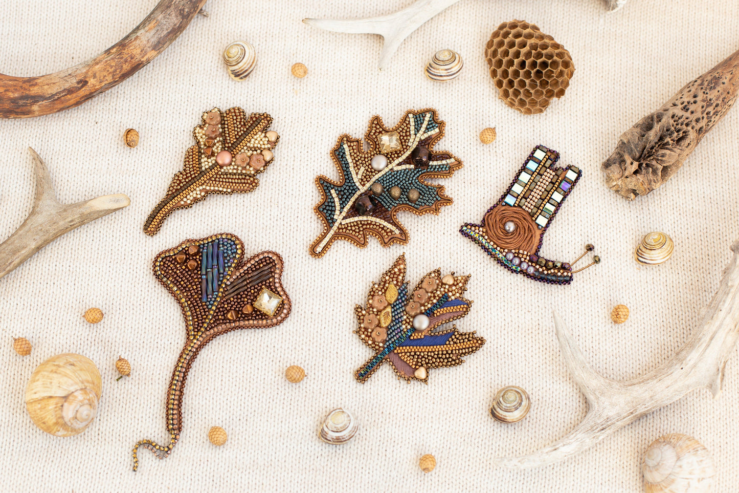 Ginkgo Leaf Bead embroidery kit. Seed Bead Brooch kit. DIY Craft kit. Beadweaving Kit. Needlework beading. Handmade Jewelry Making Kit