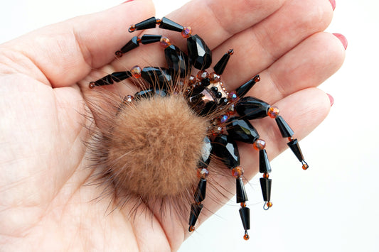 Tarantula Spider DIY Bead Embroidery Kit. Seed Bead Brooch kit. DIY Craft kit. Beadweaving Kit. Needlework beading