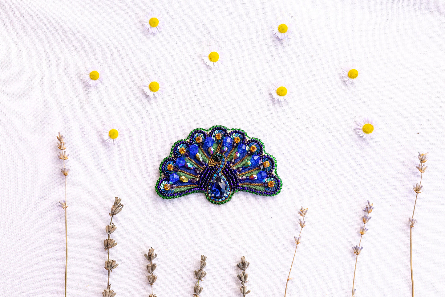 Peacock Bead embroidery kit. Seed Bead Brooch kit. DIY Craft kit. Bird beading kit. Needlework beading. Handmade Jewelry Making Kit