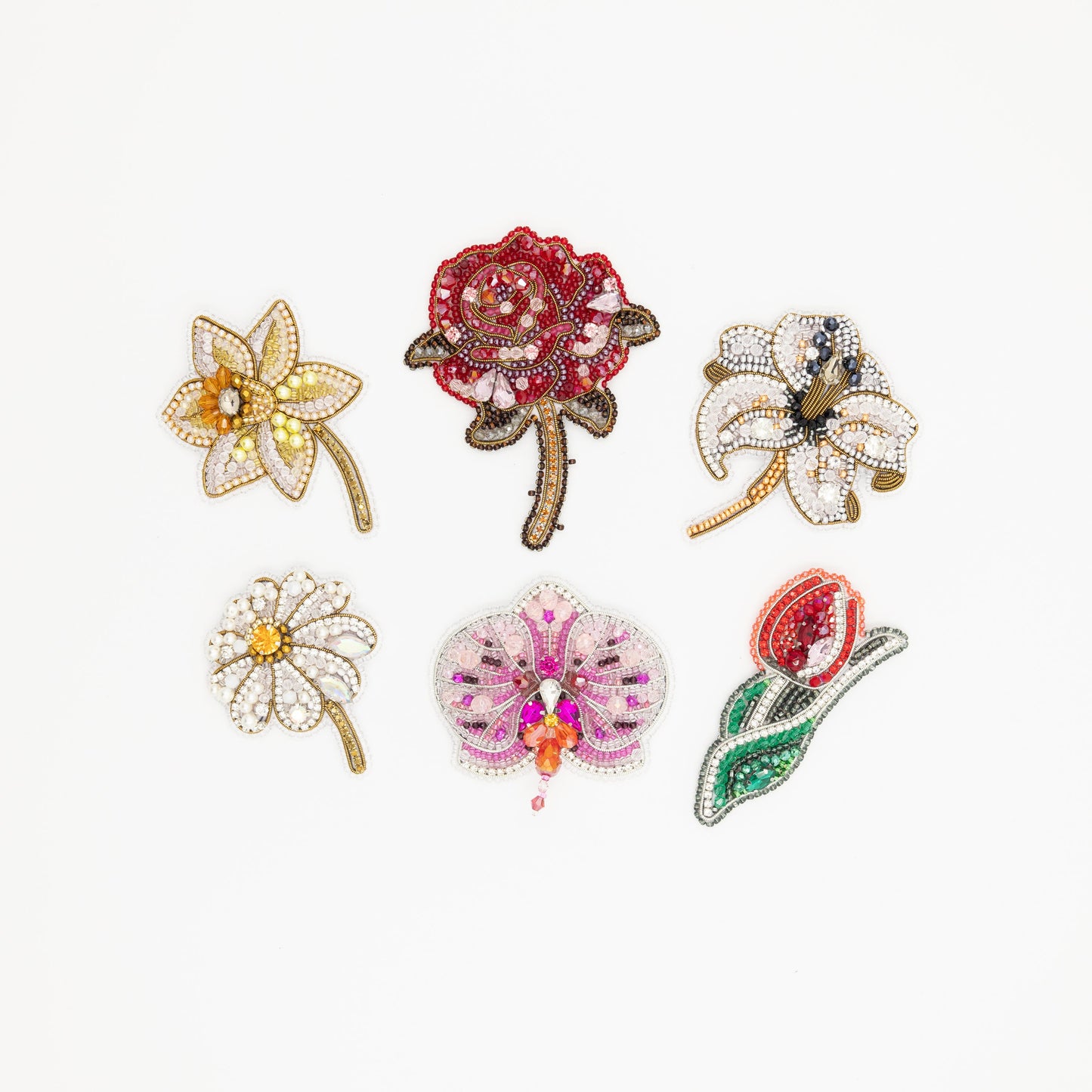 Tulip Flower Bead embroidery kit. Seed Bead Brooch kit. DIY Craft kit. Beading kit. Needlework beading. Handmade Jewelry Making Kit