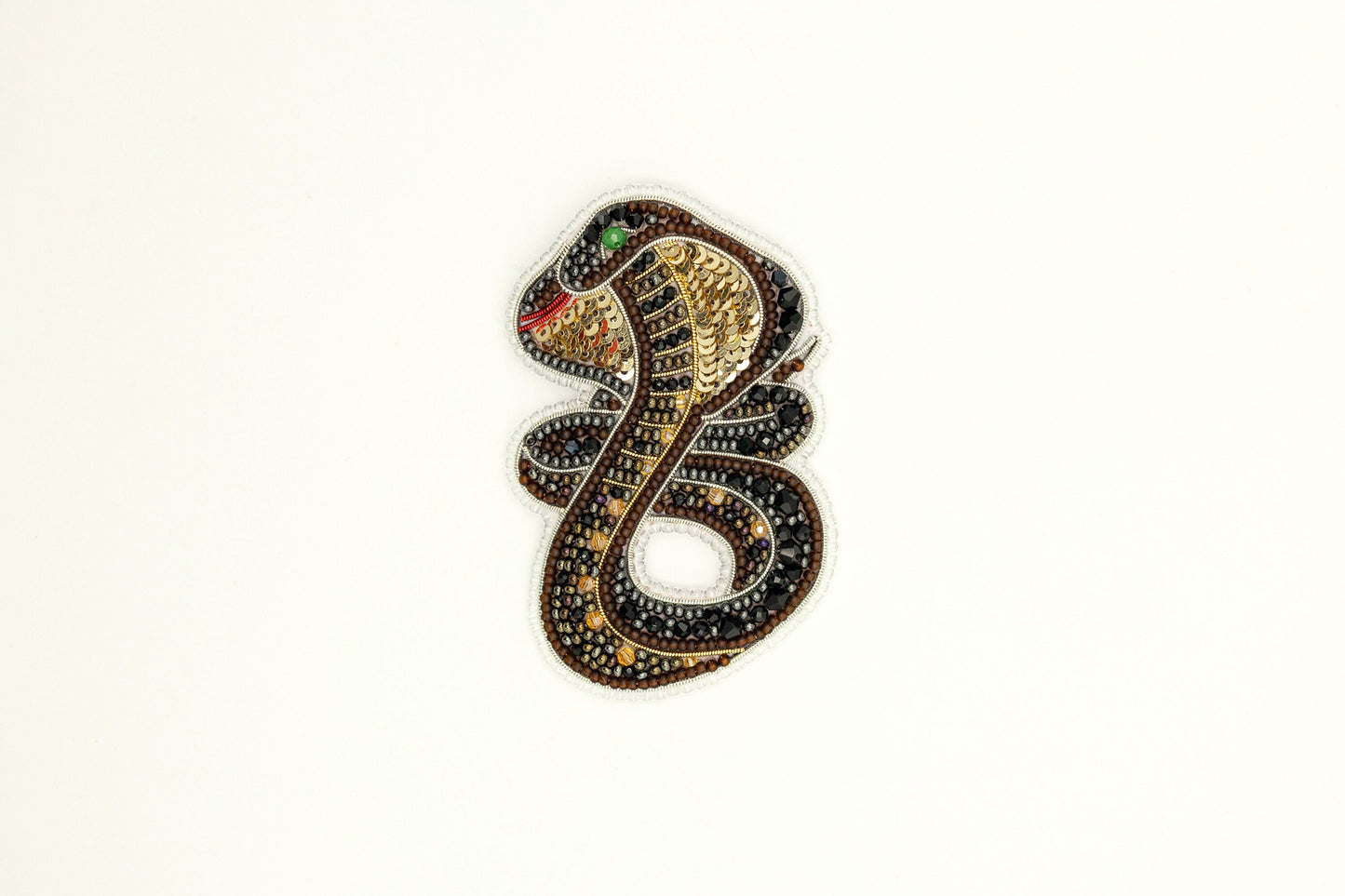 a picture of a snake on a white background