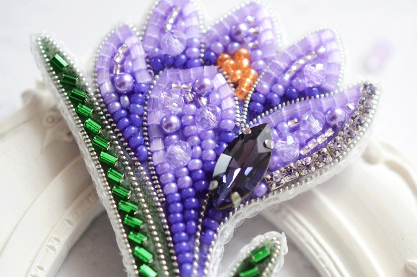Crocus - Readymade Beaded Brooch