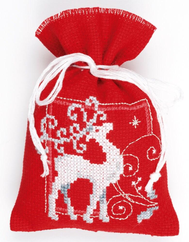 Christmas Pouch  Cross stitch Embroidery DIY Kits