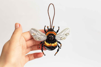 Bumblebee - Readymade Beaded Brooch