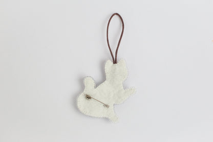 Tabby Cat - Readymade Beaded Brooch