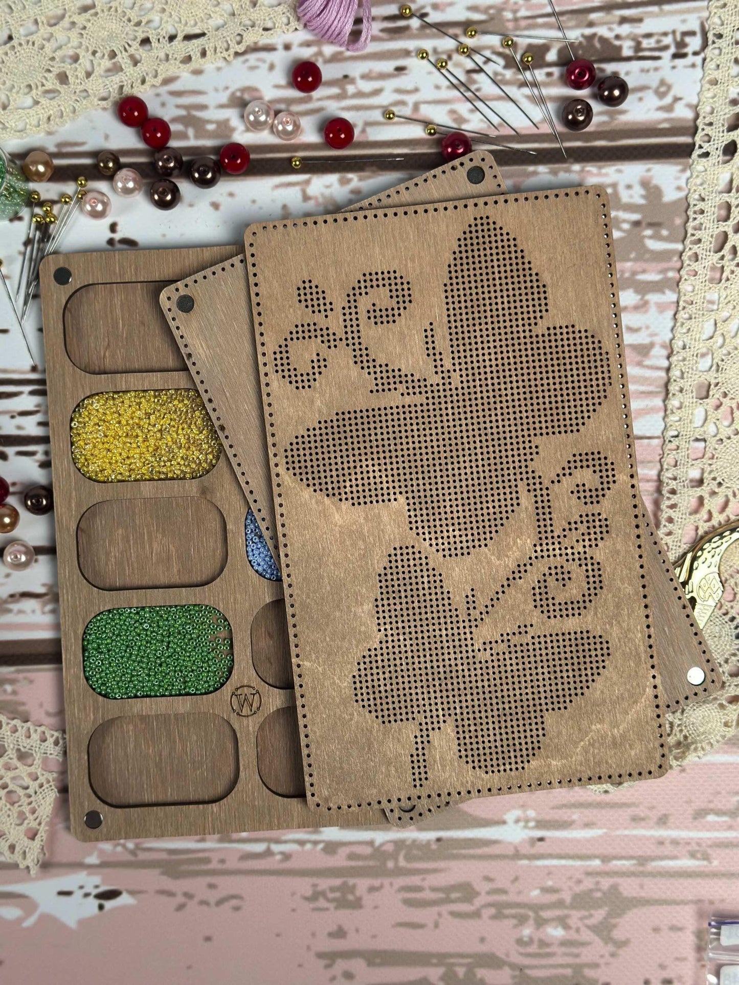 Bead Embroidery Kit - Wooden Seed Beads Organizer
