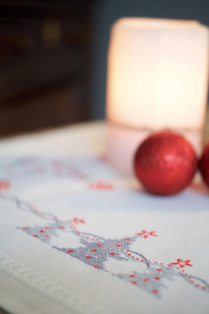 Christmas Tree Table Runner Cross Stitch Kit: DIY Festive Embroidery (39 x 16 in)