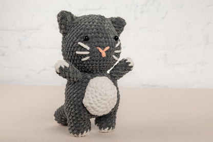 Plush Cat - Crochet Amigurumi DIY kit