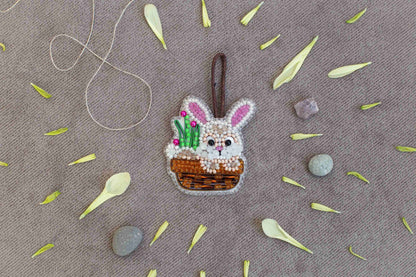 Easter Rabbit - Readymade Beaded Brooch