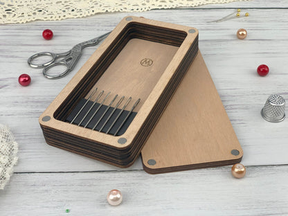 Wooden Needle Minder