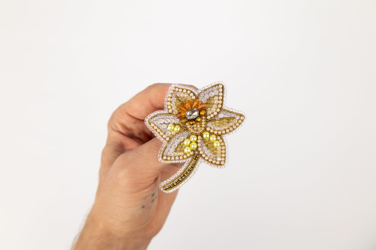 Narcissus Flower - Readymade Beaded Brooch