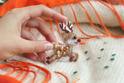 Christmas Deer - Readymade Beaded Brooch