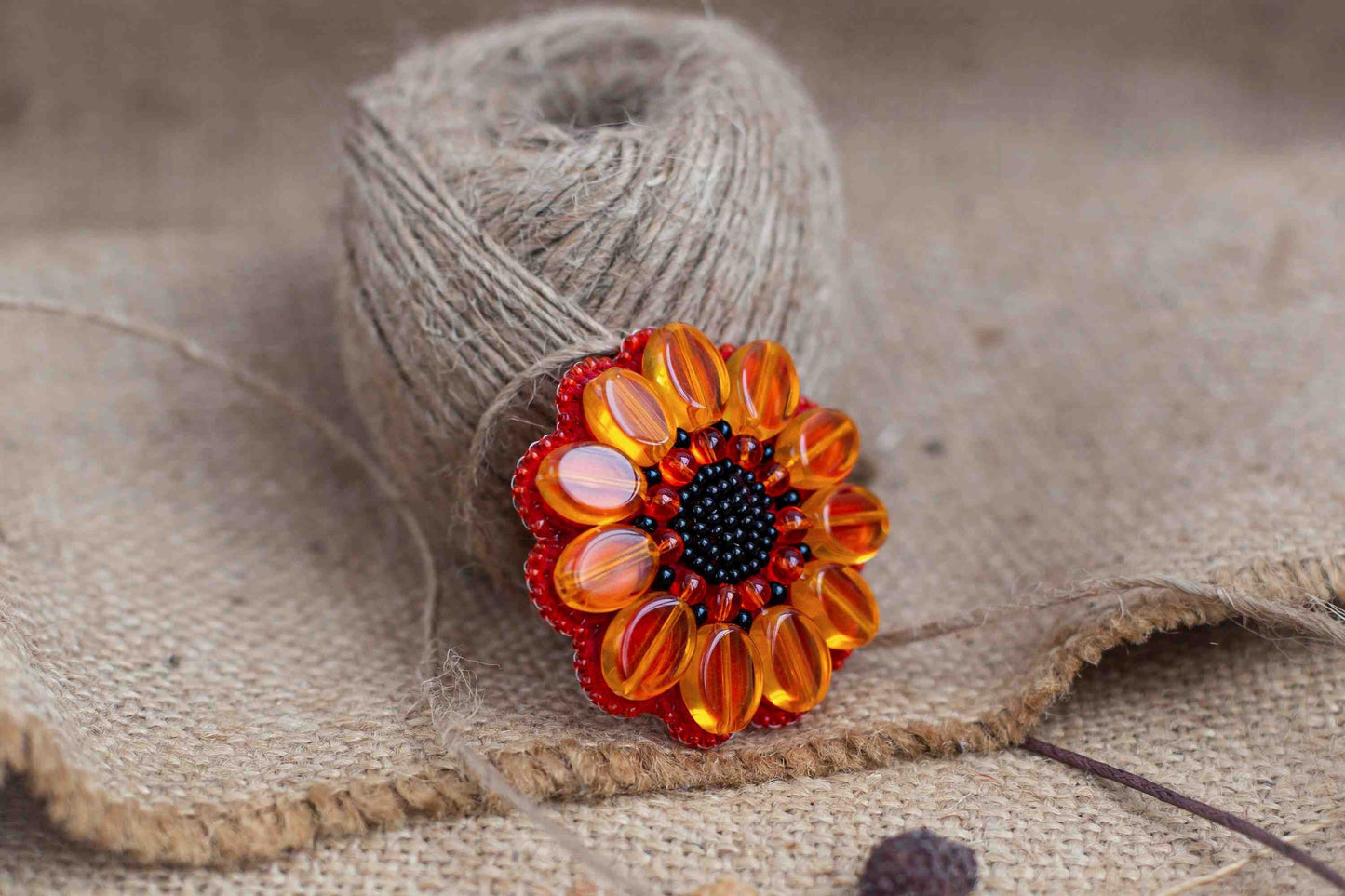 Gerbera - Readymade Beaded Brooch