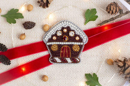 Gingerbread House - Readymade Beaded Brooch