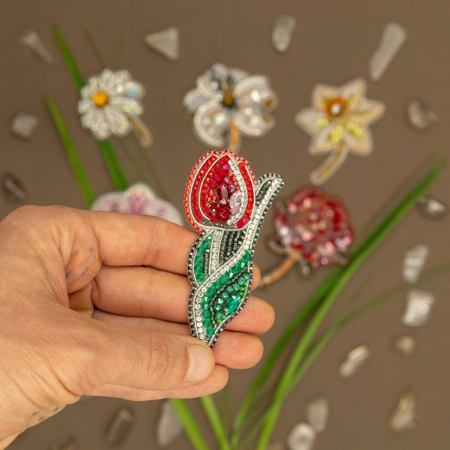 Red Tulip - Readymade Beaded Brooch