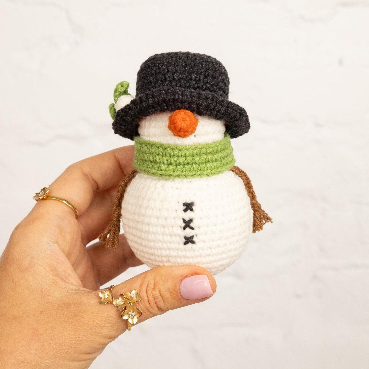 Snowman - Crochet Amigurumi DIY kit