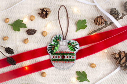 Christmas Ball - Readymade Beaded Brooch