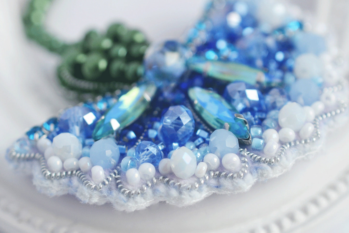 a close up of beads and beads on a plate