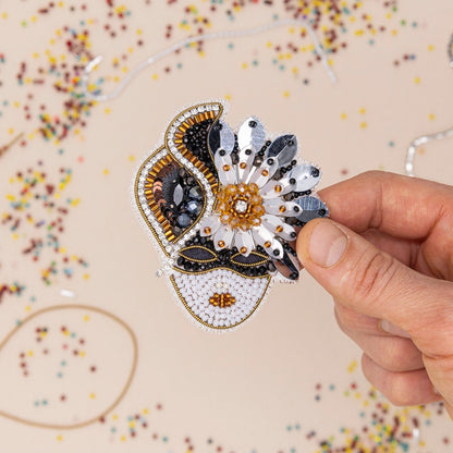 a person&#39;s hand with a ring on it