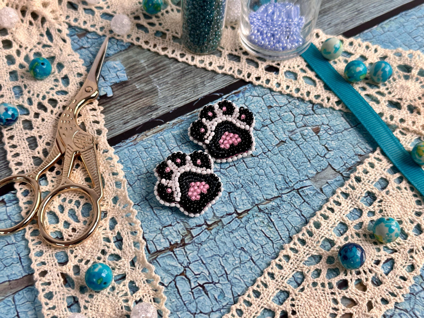 a pair of scissors sitting on top of a table