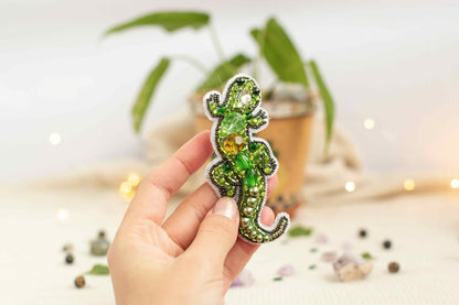 Lizard - Readymade Beaded Brooch