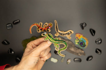 Green Lizard - Readymade Beaded Brooch