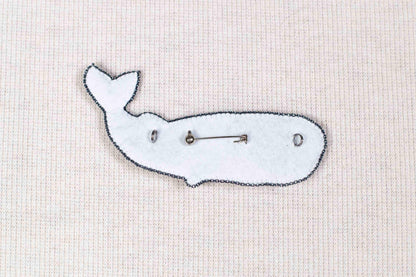 Whale - Readymade Beaded Brooch