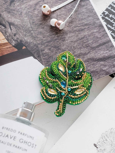 Leaf - Readymade Beaded Brooch