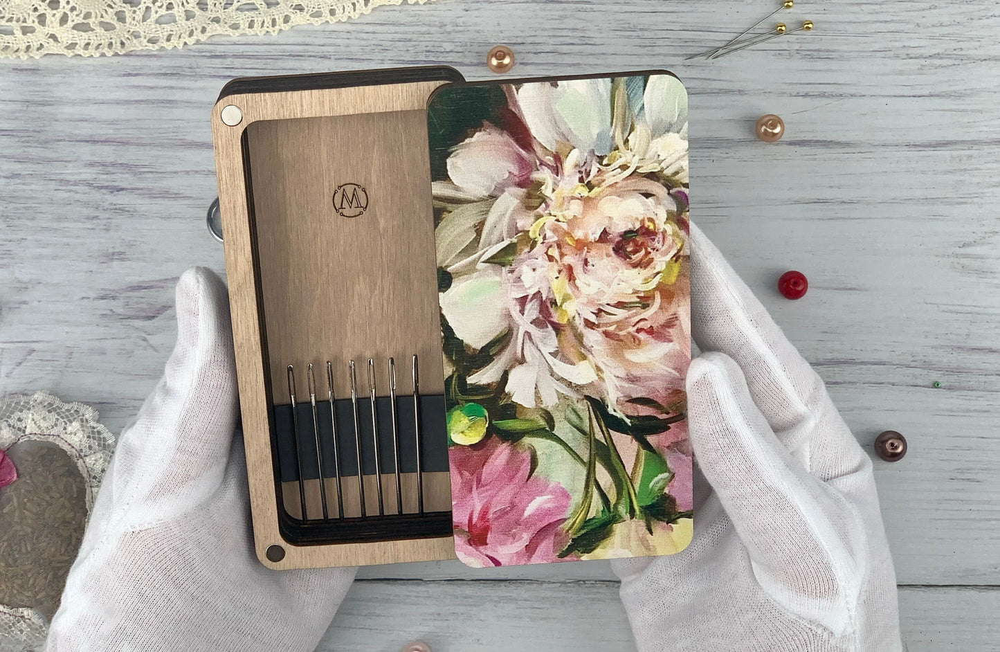 Wooden Needle Holder