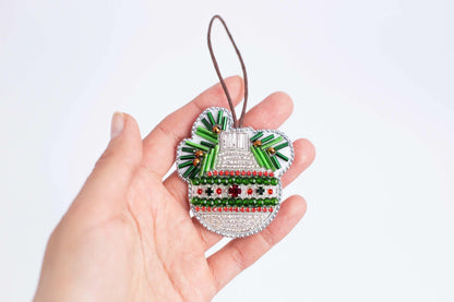 Christmas Ball - Readymade Beaded Brooch